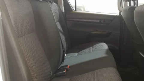 Toyota Hilux 2.4 D4D Cabina Doble GX