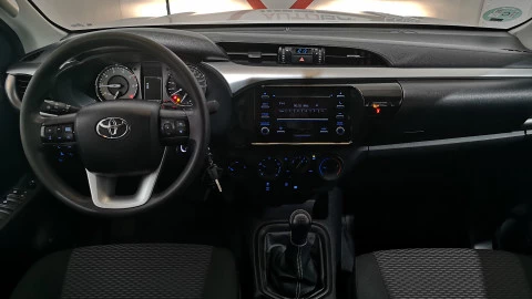Toyota Hilux 2.4 D4D Cabina Doble GX