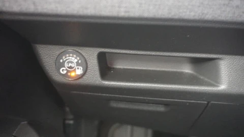 Renault Clio Evolution TCe 100 (74kw) GLP