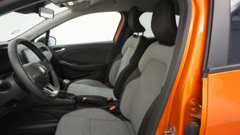 Renault Clio Evolution TCe 100 (74kw) GLP