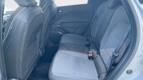 Renault Captur techno Eco-G 100cv (74 kW)