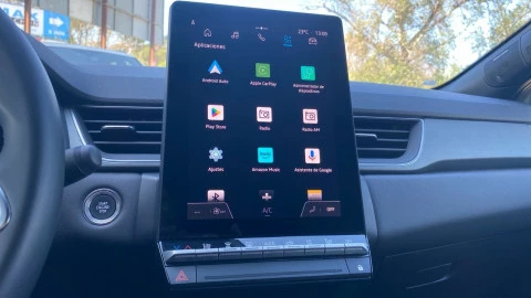 Renault Captur techno Eco-G 100cv (74 kW)