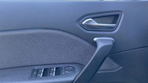 Renault Captur techno Eco-G 100cv (74 kW)