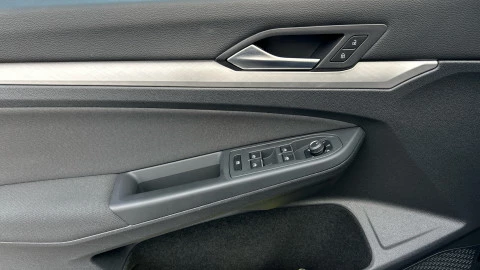 Volkswagen Golf Life 1.0 TSI 81kW (110CV)