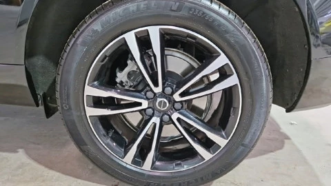 Volvo XC60 2.0 B4 D AWD Momentum Pro Auto