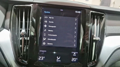 Volvo XC60 2.0 B4 D AWD Momentum Pro Auto