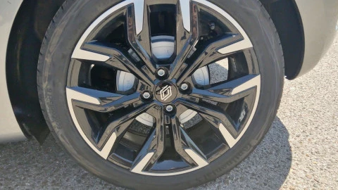 Renault Clio Techno E-Tech full hybrid 145 (103kw)