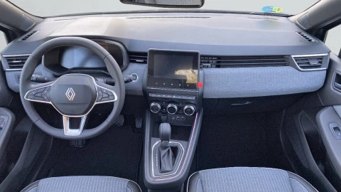 Renault Clio Techno E-Tech full hybrid 145 (103kw)