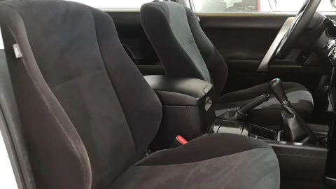 Toyota Land Cruiser 2.8 D-4D GX