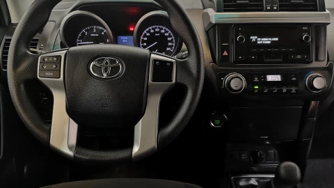 Toyota Land Cruiser 2.8 D-4D GX