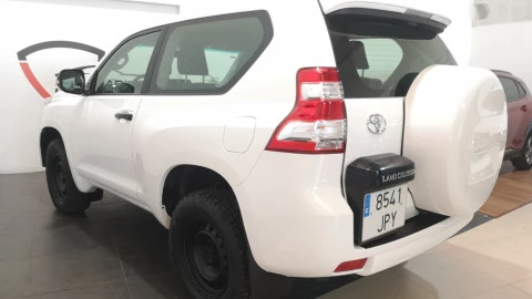 Toyota Land Cruiser 2.8 D-4D GX
