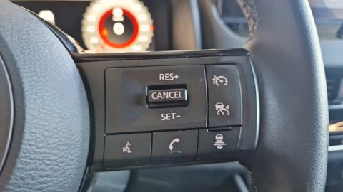 Nissan Qashqai DIG-T 103kW N-Connecta