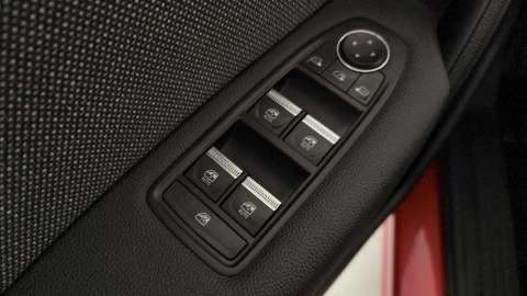 Renault Captur techno Eco-G 100cv (74 kW)