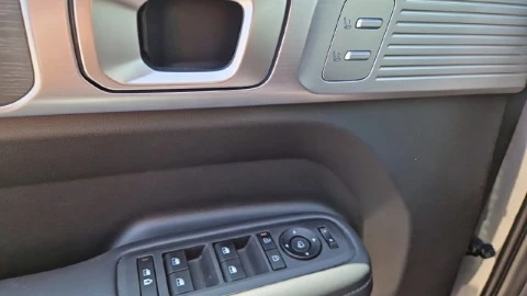 Hyundai Santa Fe PHEV 1.6T 253CV 4X4 AT Style