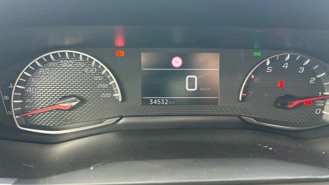 Peugeot 2008 Allure Puretech 100 S&S BVM6