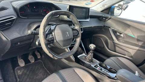 Peugeot 2008 Allure Puretech 100 S&S BVM6