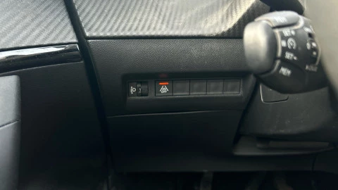 Peugeot 2008 Allure Puretech 100 S&S BVM6