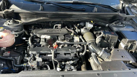 Kia Sportage 1.6 T-GDi MHEV 118kW (160CV) Drive 18