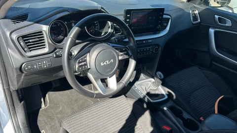 Kia Ceed 1.6 MHEV iMT 100kW (136CV) Drive