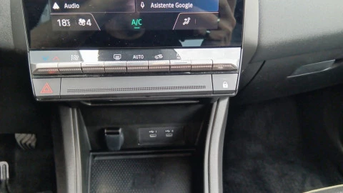 Renault Captur techno Eco-G 100cv (74 kW)