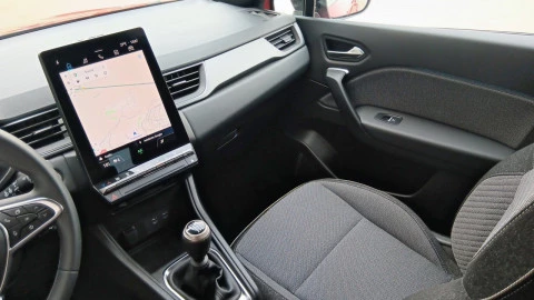 Renault Captur techno Eco-G 100cv (74 kW)