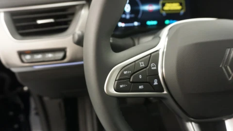 Renault Arkana techno full hybrid 105kw 145