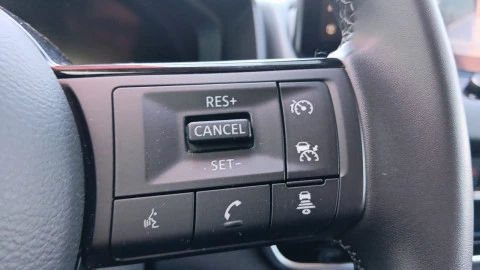 Nissan Qashqai DIG-T 103kW N-Connecta