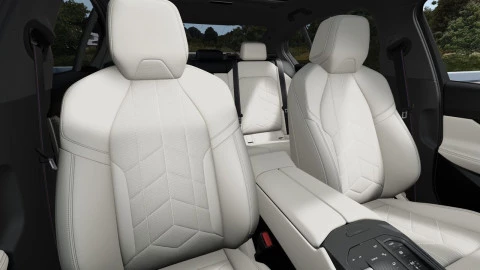 BMW i5 xDrive40