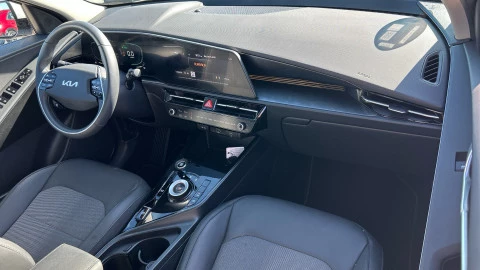 Kia Niro 1.6 GDi HEV 104kW (141CV) Drive