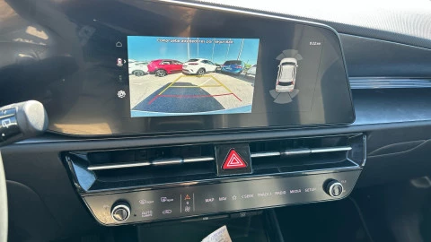 Kia Niro 1.6 GDi HEV 104kW (141CV) Drive