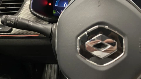 Renault Arkana  1.6 E-Tech Zen 105kW