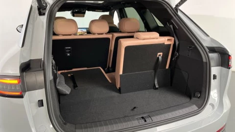 EBRO S900 PHEV 1.5 TGDI 3DHT 4X4 Luxury