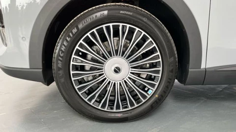 EBRO S900 PHEV 1.5 TGDI 3DHT 4X4 Luxury
