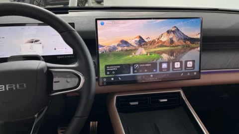 EBRO S900 PHEV 1.5 TGDI 3DHT 4X4 Luxury