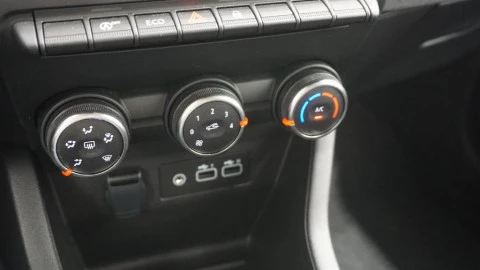 Renault Clio evolution Eco-G 100cv (74kW)