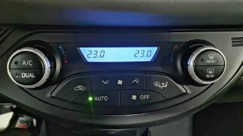 Toyota Yaris 1.5 100H Active