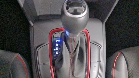 Hyundai Kona 1.6 GDI HEV Tecno Red DCT