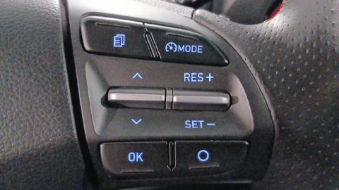Hyundai Kona 1.6 GDI HEV Tecno Red DCT