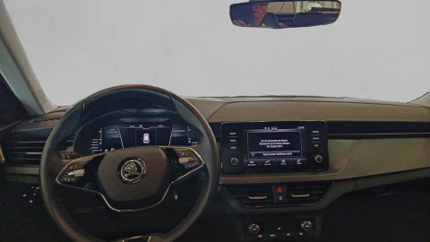 Skoda Kamiq 1.0 TSI 81kW (110CV) Ambition