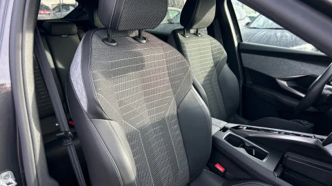 Peugeot 3008 Hybrid 1.2 100KW Allure eDCS6