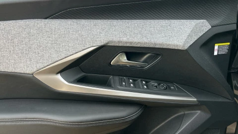 Peugeot 3008 Hybrid 1.2 100KW Allure eDCS6