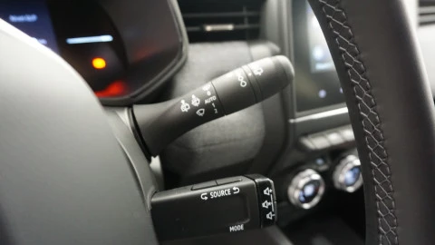 Renault Clio techno Eco-G 100cv (74kW)