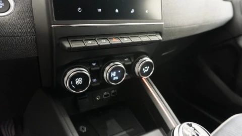 Renault Clio techno Eco-G 100cv (74kW)