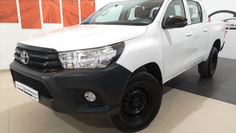 Toyota Hilux 2.4 D4D Cabina Doble GX