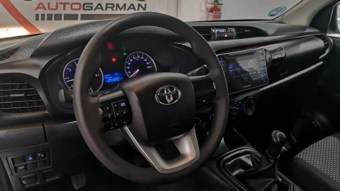 Toyota Hilux 2.4 D4D Cabina Doble GX