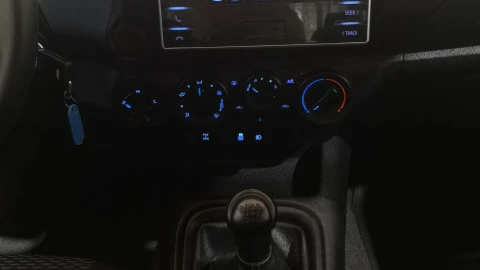 Toyota Hilux 2.4 D4D Cabina Doble GX