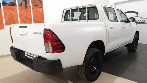 Toyota Hilux 2.4 D4D Cabina Doble GX