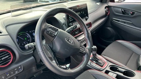Hyundai Kona 1.6 GDI HEV Tecno Red DT