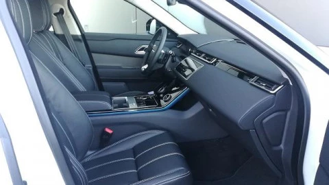 Land Rover Range Rover Velar 2.0 D180 132kW R-Dynamic S 4WD Auto