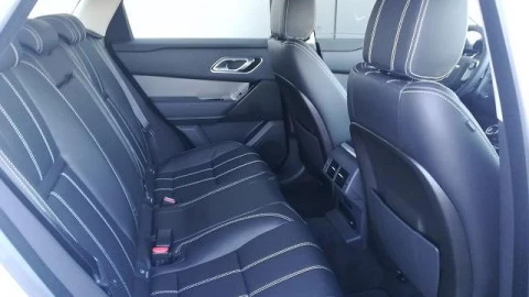 Land Rover Range Rover Velar 2.0 D180 132kW R-Dynamic S 4WD Auto